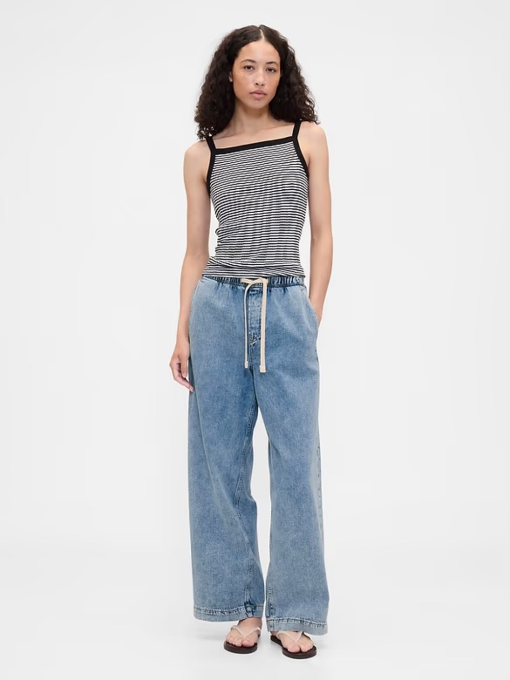 GAP High Rise Pull-On Wide-Leg Jeans